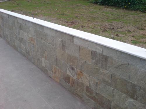 Облицовка -гнайс формен/врачански камък 